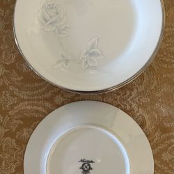 8 - NORITAKE White Rose Saucer Plates