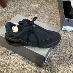 Shai 001 Converse Charm Black