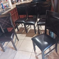 5 Wooden Dinning Chairs Asking $170 For The Set Must Pick Up Broadway And APACHE BUCKEYE AZ CASH ONLY PLS THANKS 