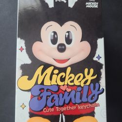 Mickey Family Cute Together Keychain 