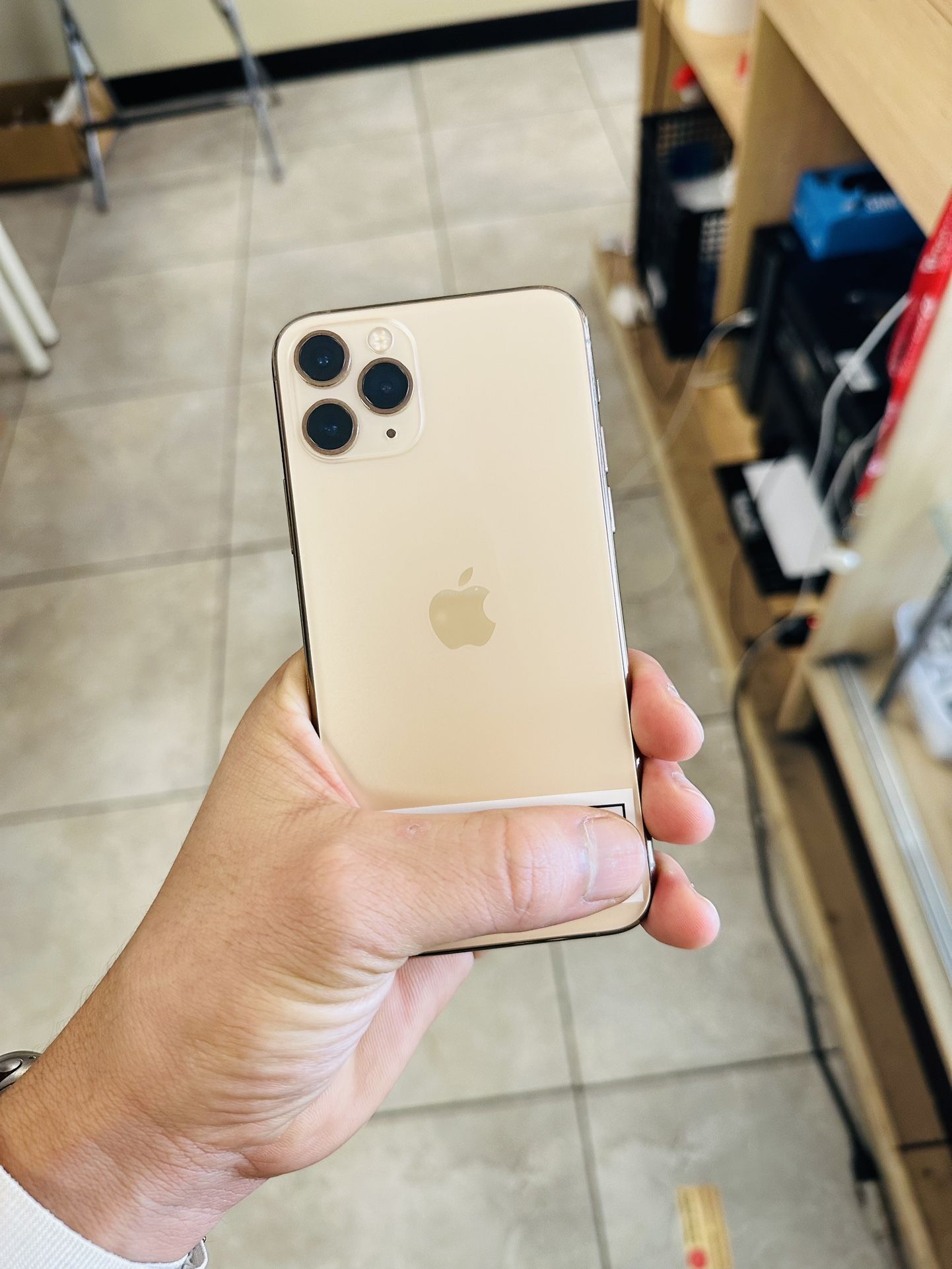 iPhone 11 Pro Like New