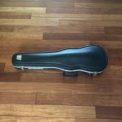 Full Size Violin With 2 Additional Bows