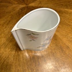 porcelain vase or toothbrush. Various uses