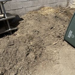 Free Dirt Pick Up