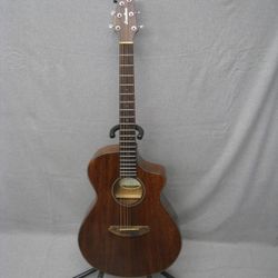 2018 Breedlove Discovery Concert CEMH Acoustic Electric Guitar
