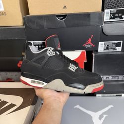 2019 Jordan Bred 4s size 9.5 VNDS