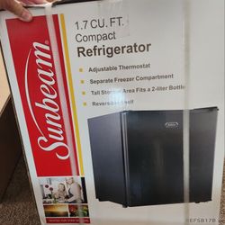 Sunbeam Mini Refrigerator, New in Box!