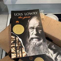 The Giver Book Set (11 Copies) – Lois Lowry