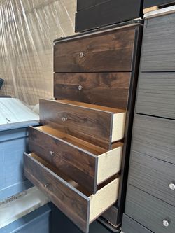 Five drawers dresser with rails / 5 drawers dresser with rails