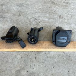 Electric Adapter & 2 Plugs 