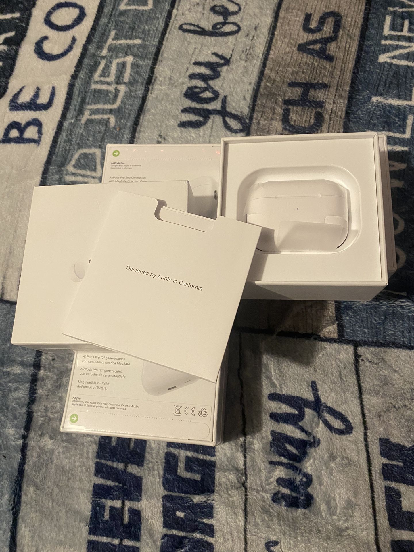 AirPods Pro Electronics & Media