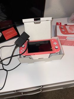 Nintendo switch lite (pink)