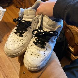 Size 10.5 $20 Bill Takes Them
