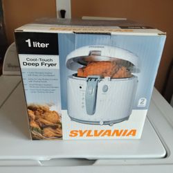 Deep Frier, Great For Chicken Frying,, New In Box