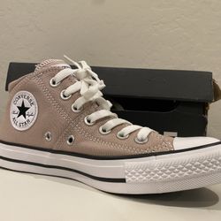 Converse Women's Chuck Taylor