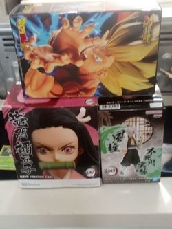 Bandai Demon slayer and Goku ss stand action figures !