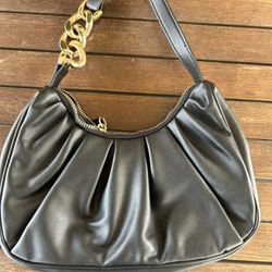 Black Shoulder Bag 