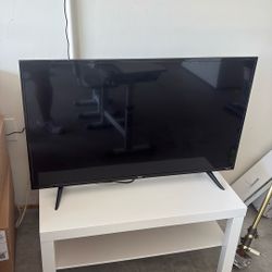 TCL tv 50”