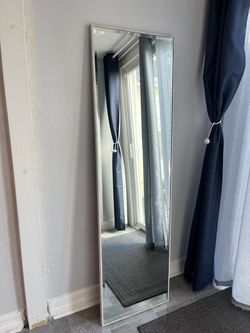 easel mirror