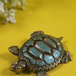 Small Vintage Brass Turtle Pin