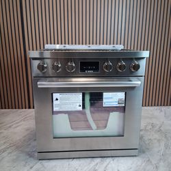 Bosch 800 Series 30'' Freestanding Dual Fuel Range with 5 Sealed Burners, 3.9 cu. ft. Oven Capacity, Continuous Grates (HDS8055U-D-9033)