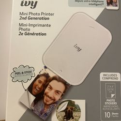 New Canon Ivy Photo Printer! New In Box
