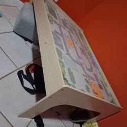 Kids Play Table 
