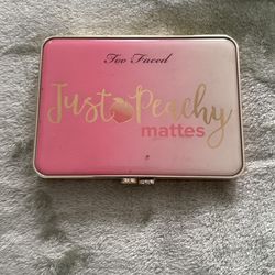 Too Face Peachy Mattes