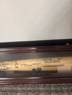 Willie Mays AUTOGRAPH Bat & Ball
