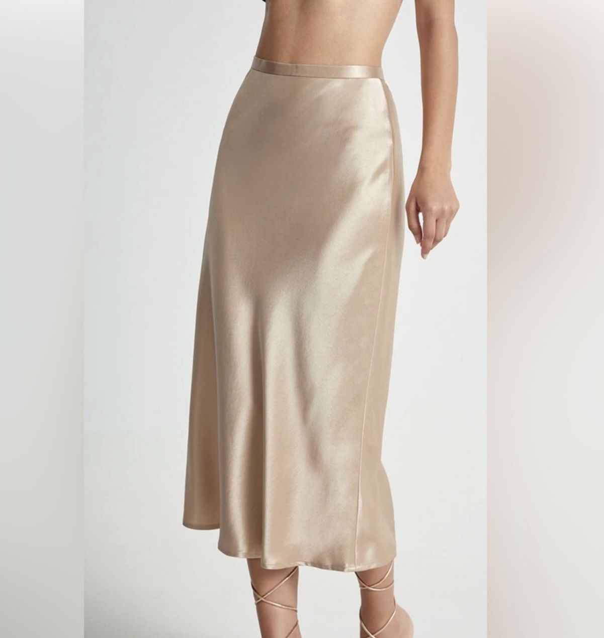 New with Tag XS  Elegant Cream Satin Skirt ( Apricot )