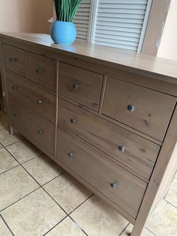 IKEA Hemnes 8 drawers dresser pine wood