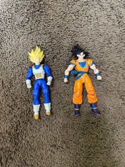 Goku and Vegeta SHF figures