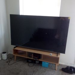 75 Inch Smart Tv. Hisense