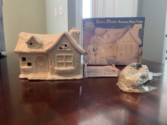 Precious Moments Sugar town Sam’s House