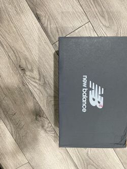 New balances size 8 1/2 in women