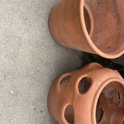 2 Pots 