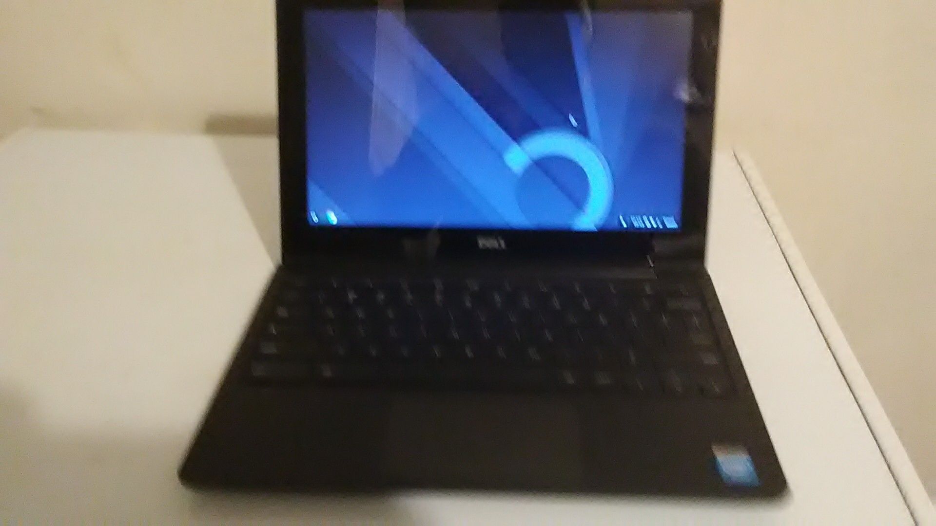 Dell chrome book 11