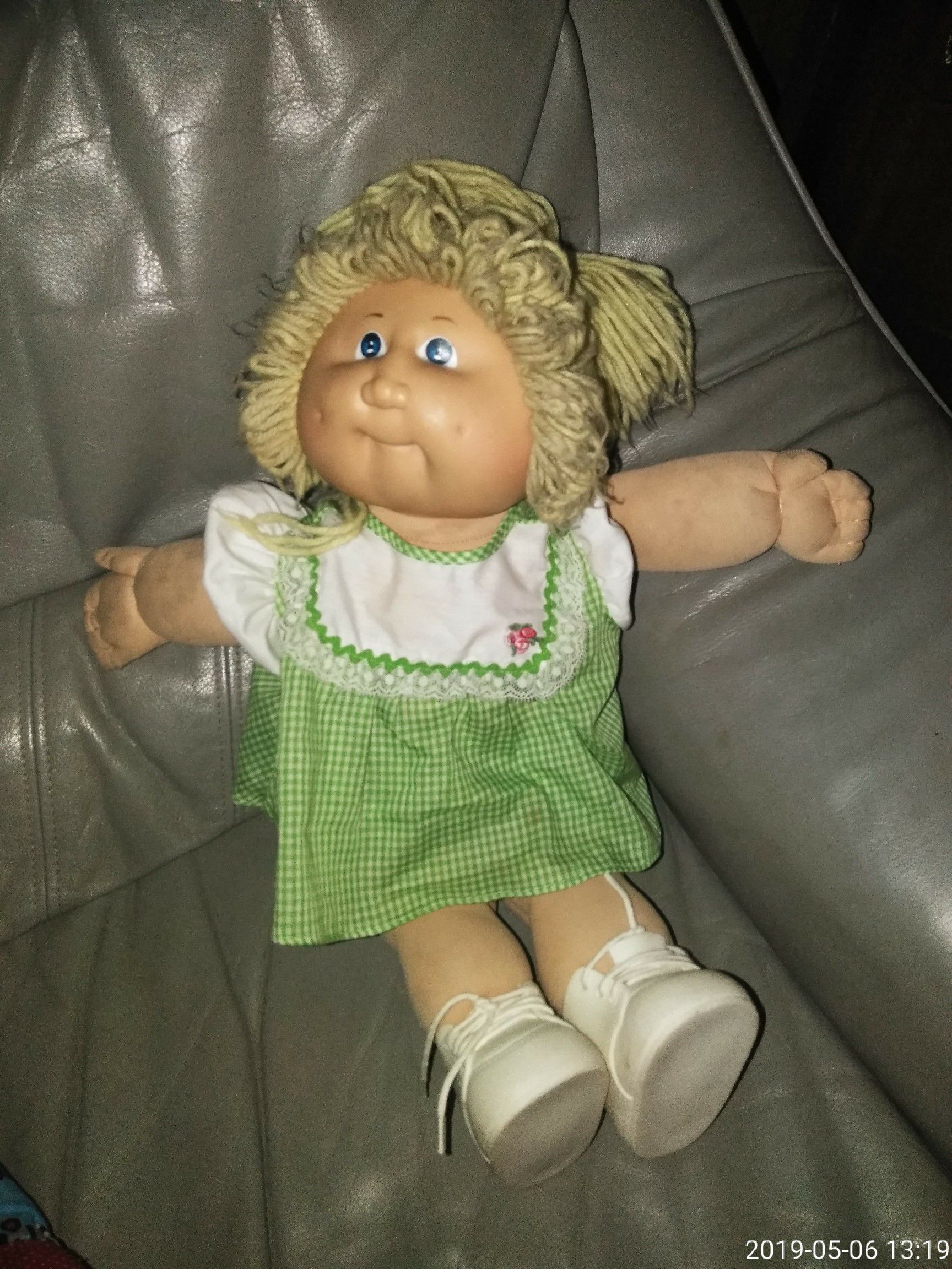 Original 1980s cabbage patch doll