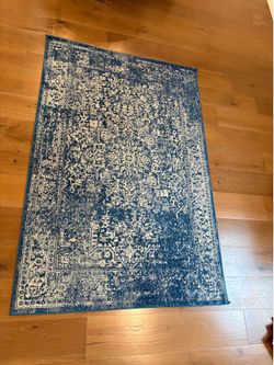 4x6 Rug Blue and Creme