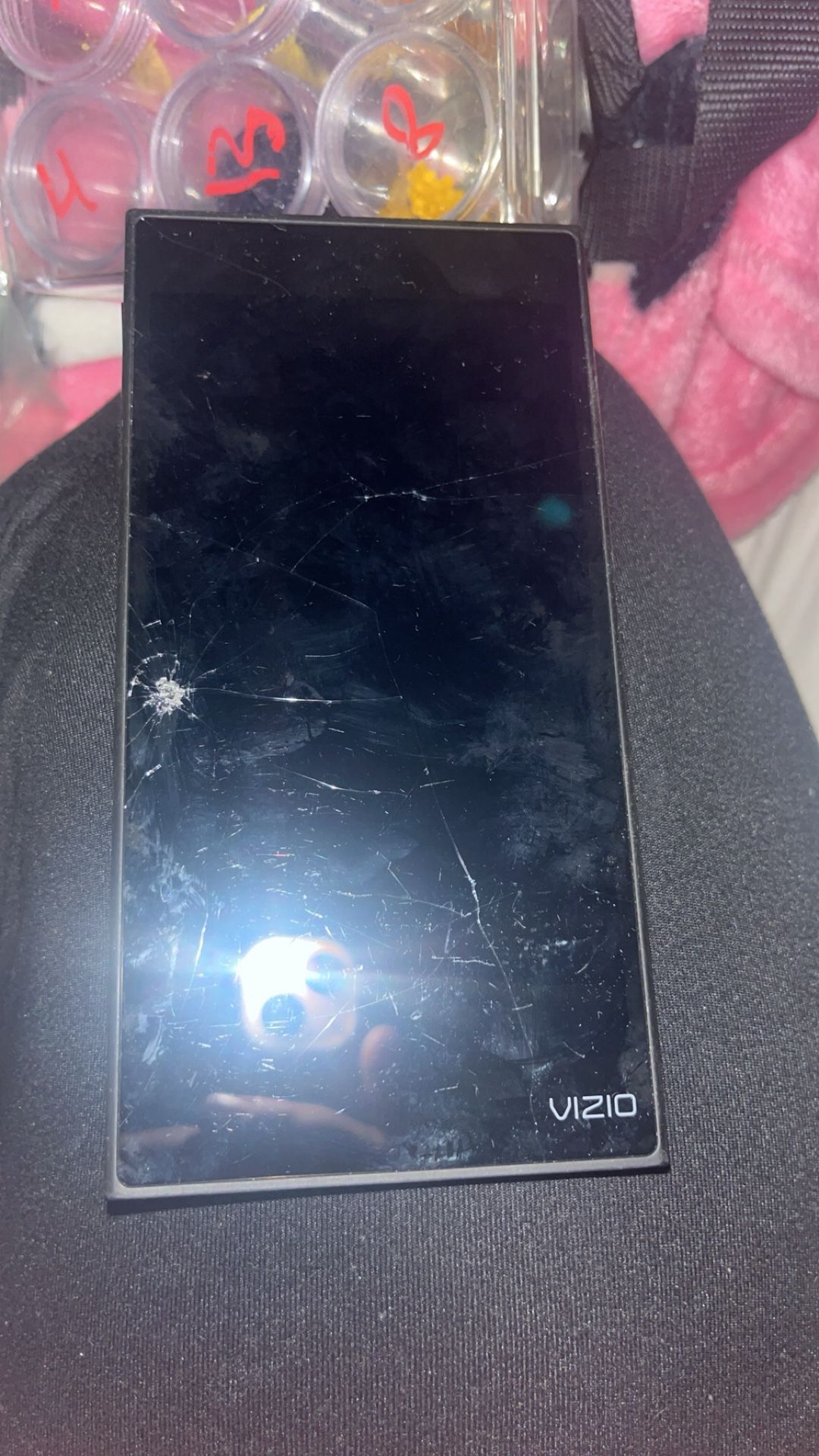 I’ve Never Used This Tablet I Broke It While Moving Just A Few Tiny Cracks