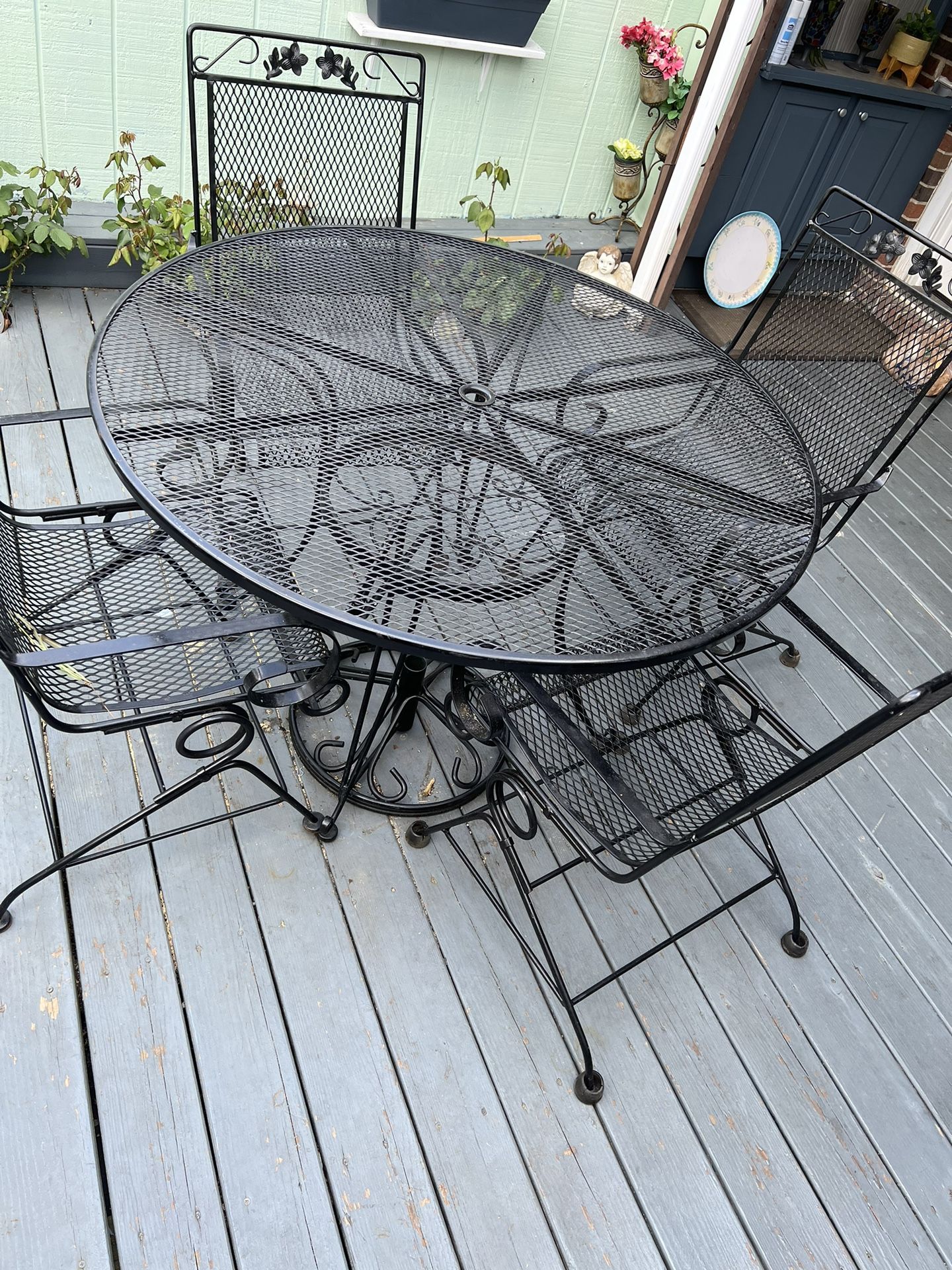 Outdoor Table And Four Chairs