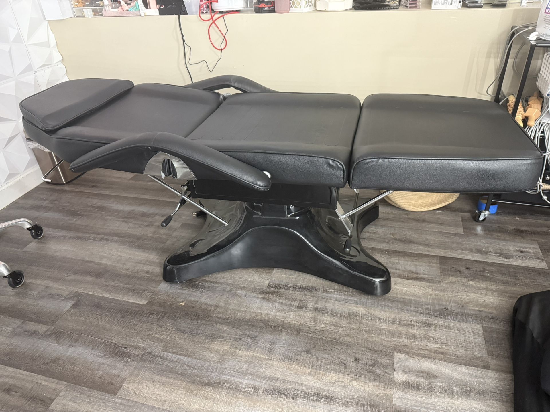Salon Bed