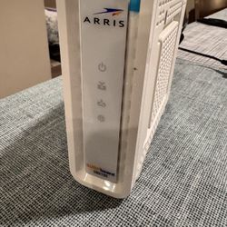 Arris SB6190 Modem