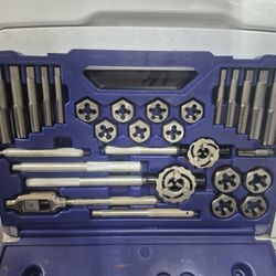 IRWIN TAP AND DIE SET 9/16" - 1"