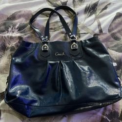 Coach Ashley Leather Purse (Shoulder Strap Included)