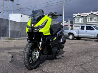 SPORT AMIGO ADVISER 200 EFI SCOOTER