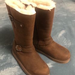 UGG, bebe and raind boots Size 6-7