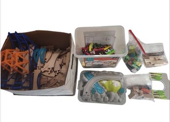 Wooden Train Set w/ Magnetic Train (Several Sets)