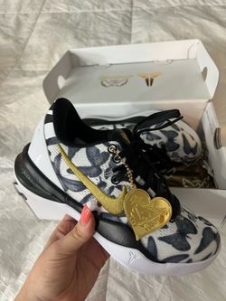 Nike Kobe Vlll Proto Mambacita Size US 5.5