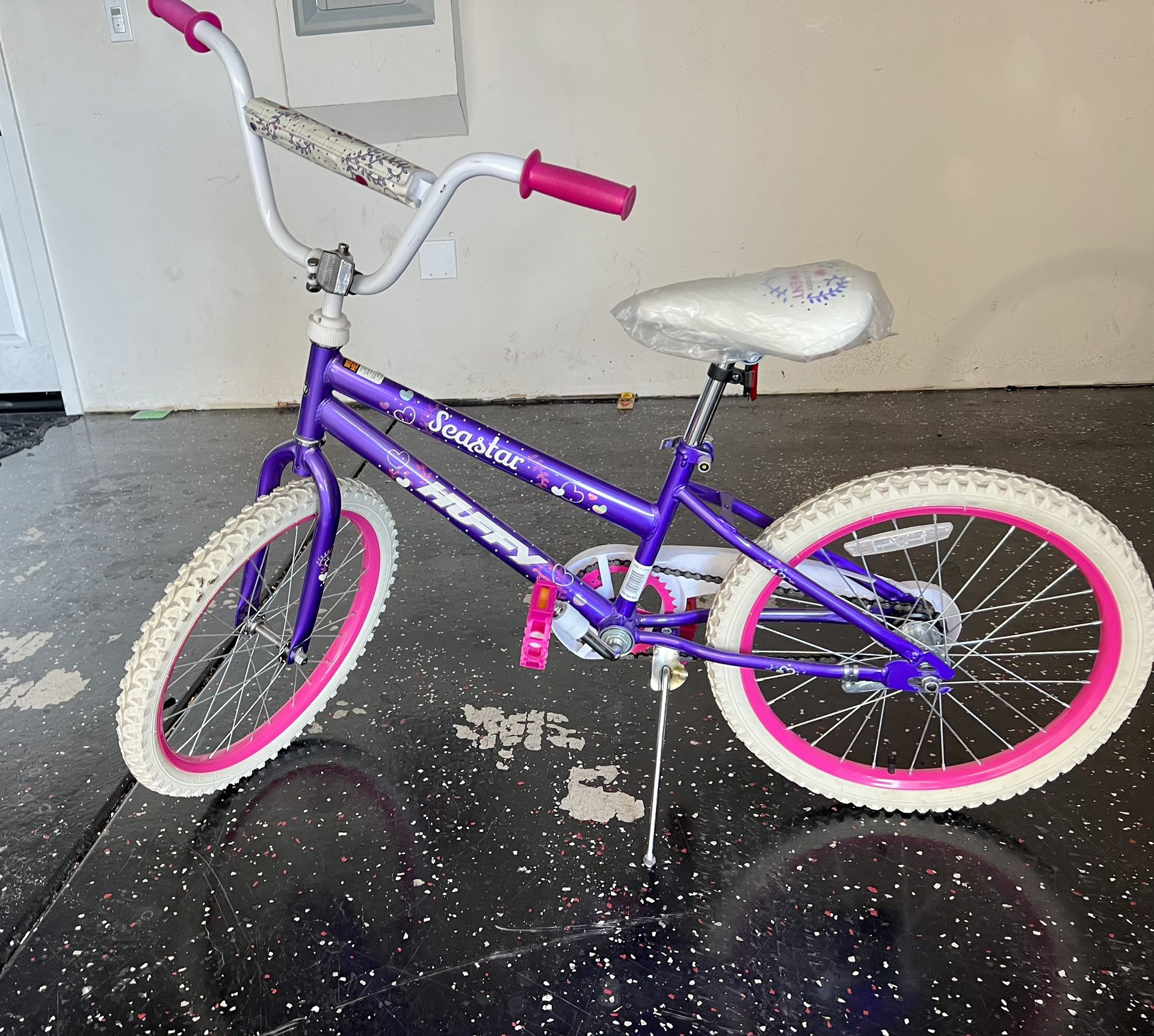 Huffy Too Fab 20" Kids' Bike Purple 